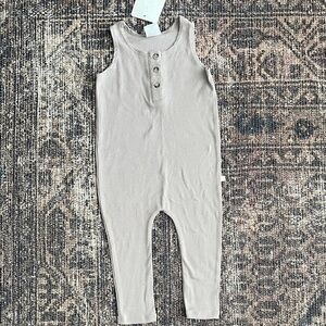 Jax + Lennon Stone Ribbed Tank Romper 🇨🇦